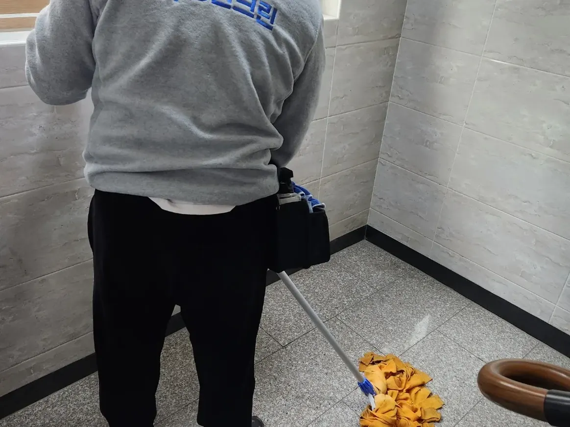 동구 계림동 빌라 복도·대기 동선 야간 위생청소 사례 - 행진크린