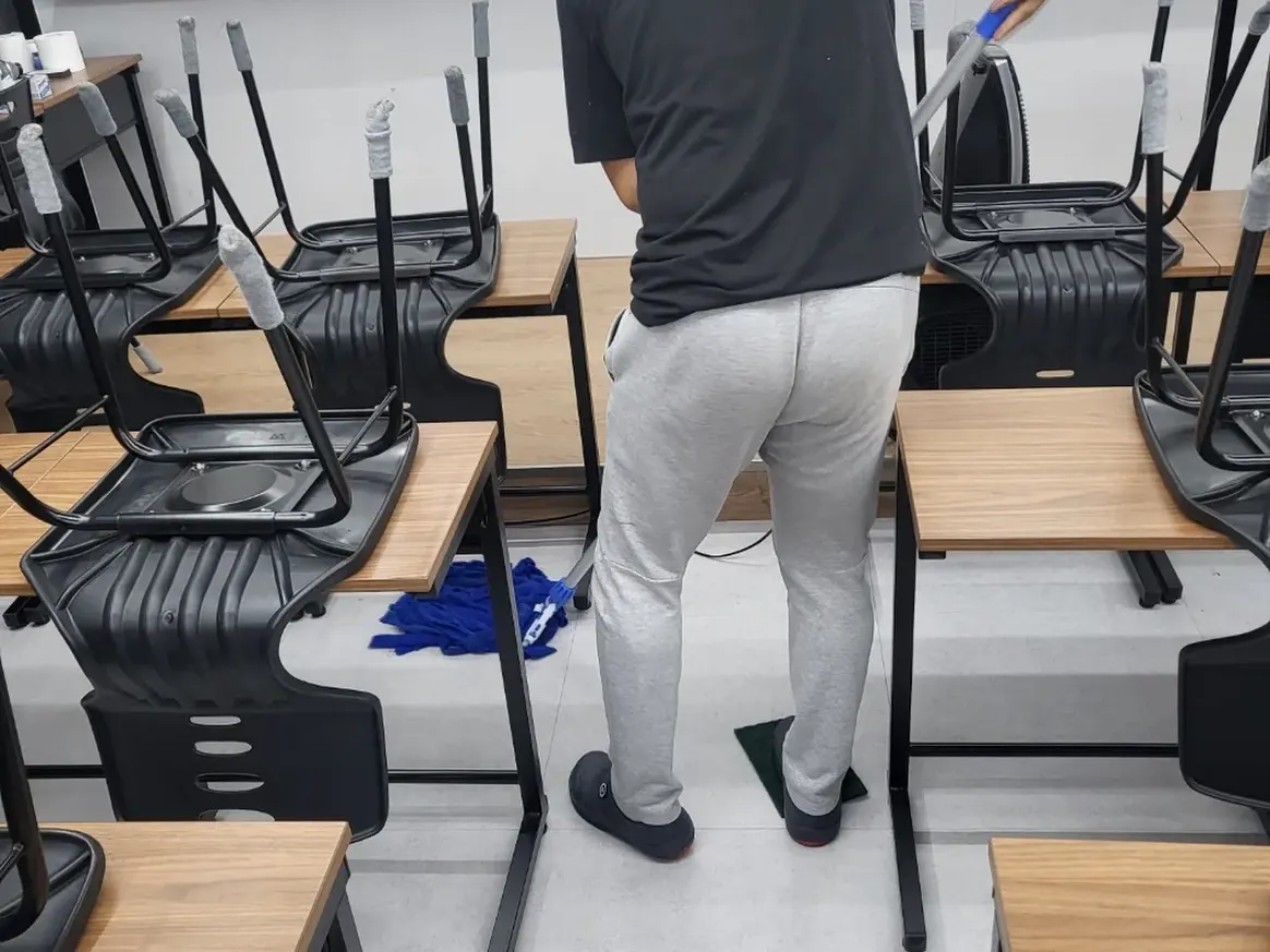 남구 양촌동 스터디카페 운영실·미팅룸 위생청소 사례 - 행진크린
